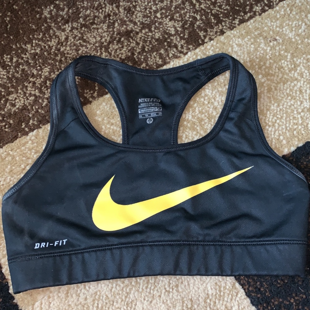 Nike livestrong bra
